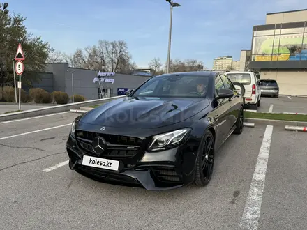 Mercedes-Benz E 63 AMG 2018 года за 42 000 000 тг. в Алматы – фото 22