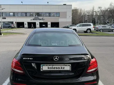 Mercedes-Benz E 63 AMG 2018 года за 42 000 000 тг. в Алматы – фото 45