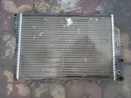 Основной радиатор на мерседес с202 за 3 000 тг. в Алматы