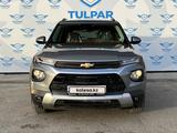 Chevrolet TrailBlazer 2023 года за 12 700 000 тг. в Туркестан – фото 2