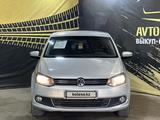 Volkswagen Polo 2014 года за 5 590 000 тг. в Актобе – фото 2