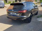 Volkswagen Touareg 2021 года за 31 000 000 тг. в Кокшетау – фото 2