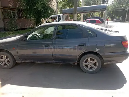 Toyota Carina E 1994 года за 1 500 000 тг. в Алматы – фото 4