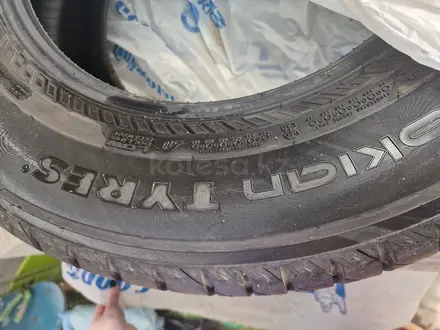 Шины nokian hakka blue 2, suv 285/60 r18 за 260 000 тг. в Караганда – фото 5