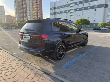 BMW X7 2021 года за 46 000 000 тг. в Астана – фото 4