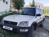 Toyota RAV4 1997 годаfor2 200 000 тг. в Кызылорда