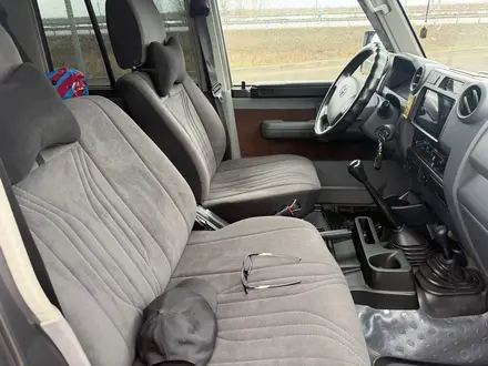 Toyota Land Cruiser 2021 года за 26 000 000 тг. в Астана – фото 6