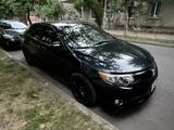 Toyota Camry 2014 годаfor4 300 000 тг. в Тбилиси – фото 2