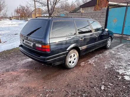 Volkswagen Passat 1993 года за 1 900 000 тг. в Тараз – фото 2