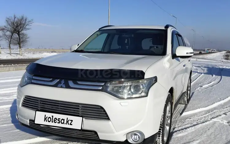 Mitsubishi Outlander 2013 годаүшін8 500 000 тг. в Алматы