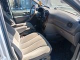Chrysler Voyager 2002 годаүшін2 350 000 тг. в Караганда – фото 4