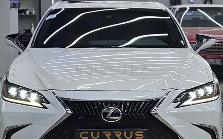 Lexus ES 250 2020 года за 17 700 000 тг. в Семей