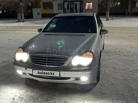 Mercedes-Benz C 200 2002 года за 3 900 000 тг. в Сатпаев – фото 13