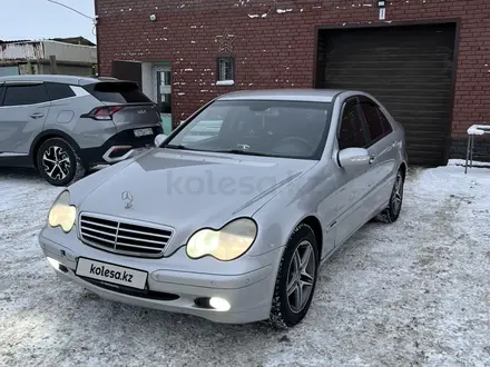 Mercedes-Benz C 200 2002 года за 3 900 000 тг. в Сатпаев – фото 3