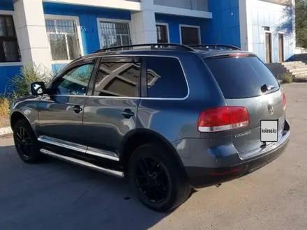 Volkswagen Touareg 2006 года за 7 300 000 тг. в Рудный