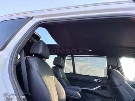 BMW X7 2021 года за 70 000 000 тг. в Астана – фото 20