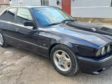 BMW 525 1994 года за 2 500 000 тг. в Туркестан – фото 3