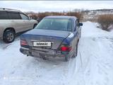 Mercedes-Benz E 200 1995 года за 1 162 500 тг. в Караганда – фото 3