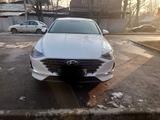 Hyundai Sonata 2022 года за 13 200 000 тг. в Алматы