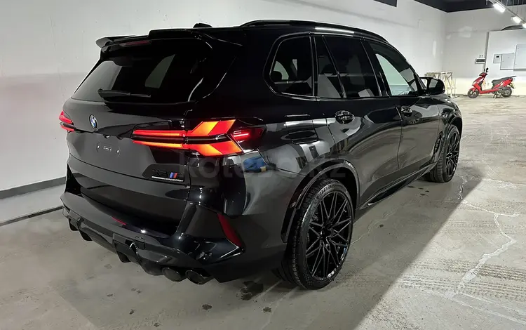 BMW X5 M 2024 годаfor97 890 000 тг. в Алматы