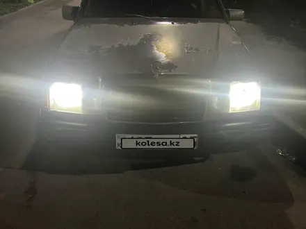 Mercedes-Benz E 230 1991 года за 800 000 тг. в Алматы – фото 5
