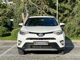 Toyota RAV4 2016 годаүшін12 635 000 тг. в Алматы – фото 3