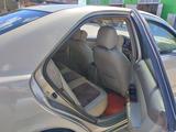 Toyota Camry 2005 годаүшін4 900 000 тг. в Актобе – фото 4