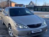 Toyota Camry 2003 годаfor4 500 000 тг. в Актобе – фото 2