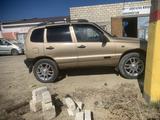 ВАЗ (Lada) Lada 2131 (5-ти дверный) 2004 года за 1 100 000 тг. в Актобе – фото 3