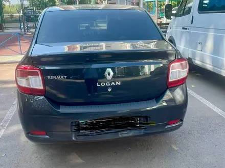 Renault Logan 2015 года за 3 100 000 тг. в Караганда – фото 2