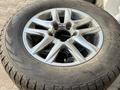 Lx, Toyota Land Cruiser диски R18 с резиной за 780 000 тг. в Алматы