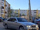 Mercedes-Benz E 320 1999 года за 4 200 000 тг. в Астана – фото 5