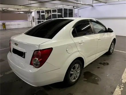 Chevrolet Aveo 2014 года за 4 200 000 тг. в Алматы – фото 3