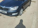Skoda Fabia 2013 года за 1 700 000 тг. в Атырау – фото 2
