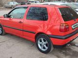 Volkswagen Golf 1995 годаүшін2 300 000 тг. в Караганда – фото 4