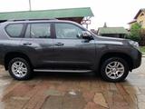 Toyota Land Cruiser Prado 2010 года за 19 700 000 тг. в Алматы – фото 2