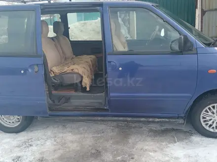 Nissan Serena 1997 года за 1 800 000 тг. в Усть-Каменогорск – фото 4