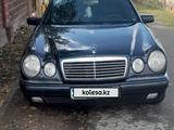Mercedes-Benz E 320 1996 годаfor3 200 000 тг. в Талдыкорган – фото 3