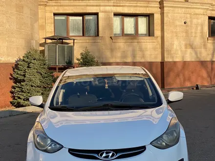 Hyundai Elantra 2012 года за 5 450 000 тг. в Шымкент – фото 2