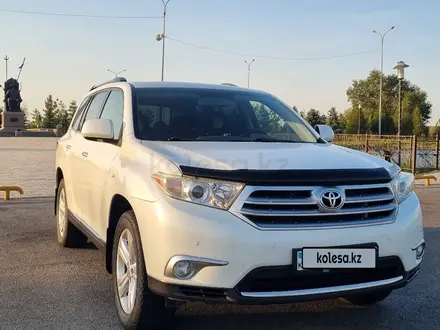 Toyota Highlander 2013 года за 13 500 000 тг. в Тараз – фото 2