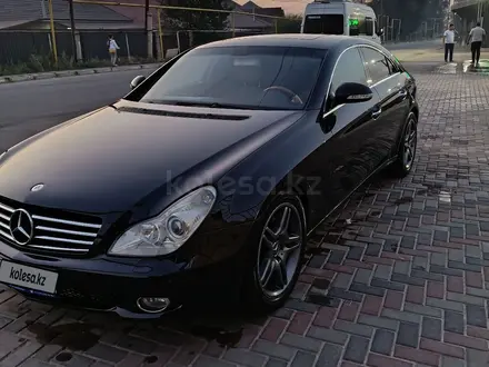 Mercedes-Benz CLS 500 2006 года за 8 000 000 тг. в Алматы – фото 19