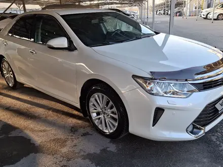 Toyota Camry 2017 года за 15 300 000 тг. в Алматы – фото 6