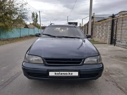 Toyota Carina E 1995 года за 1 670 000 тг. в Тараз