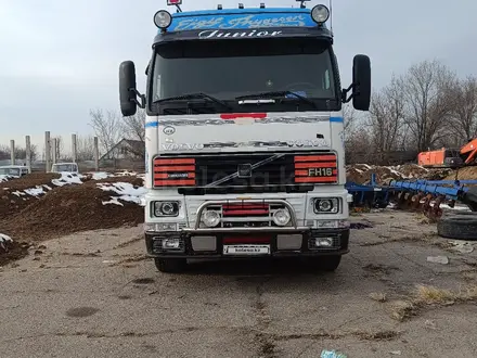 Volvo  FH 2000 года за 19 000 000 тг. в Алматы – фото 2