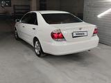 Toyota Camry 2005 года за 4 500 000 тг. в Павлодар – фото 2