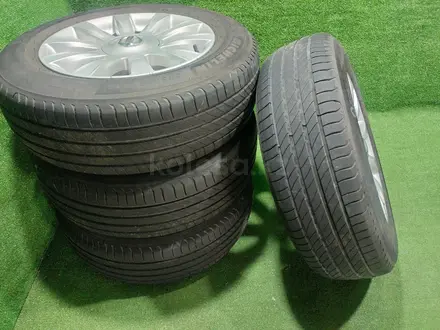 Диск с шинами Michelin 205/65R16 от Nissan Tiana J31 оригиналүшін250 000 тг. в Алматы – фото 4