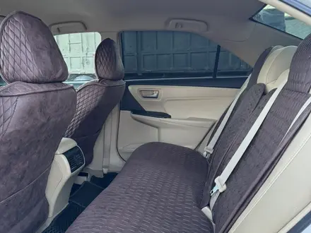 Toyota Camry 2015 года за 6 500 000 тг. в Актау – фото 16