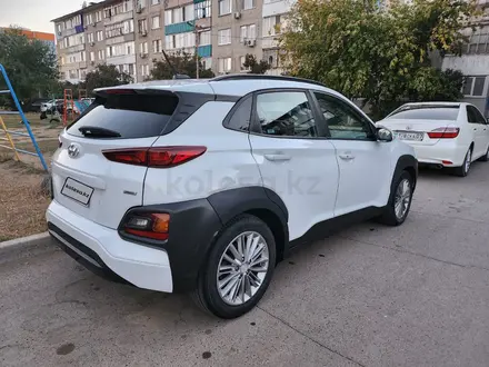 Hyundai Kona 2019 года за 7 500 000 тг. в Уральск – фото 4