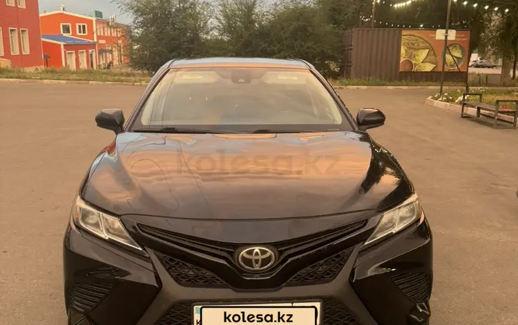 Toyota Camry 2019 года за 9 500 000 тг. в Костанай