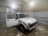 ВАЗ (Lada) Lada 2121 2012 годаfor1 500 000 тг. в Байконыр